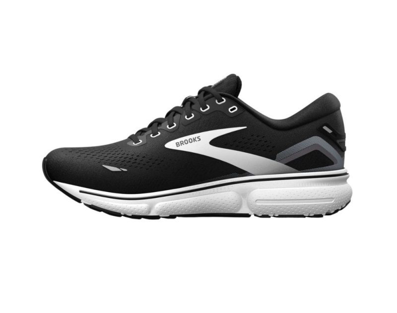 Brooks ghost15 womens b black white2