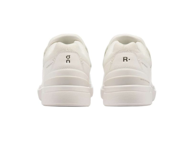 on running the roger advantage mens d white undyed 05